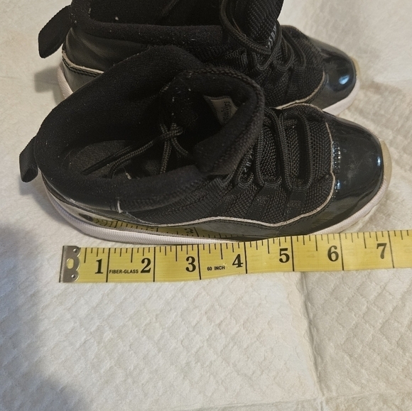 Nike Air Jordan 11 XI Retro Jubilee TD Shoes Sneakers Size 10 - Picture 11 of 11